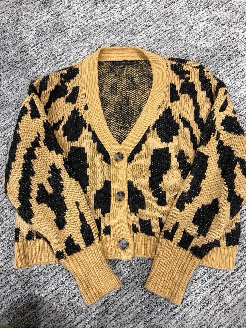 Leopard-Print V-Neck Button Cardigan Sweater - Camel/Black